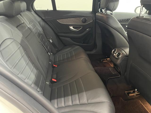 Ｃクラス Ｃ２２０ｄアバンギャルド　ＡＭＧライン　黒本革　レーダーＰ　キーレスＧＯ　純正ナビ　地デジ　Ｂカメラ　シートヒーター　ＰＴＳ　ＬＥＤライト　ＨＵＤ　　ＥＴＣ　Ｂｌｕｅｔｏｏｔｈ　１８ＡＷ（16枚目）