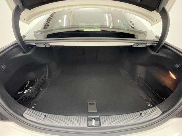 Ｃクラス Ｃ２２０ｄアバンギャルド　ＡＭＧライン　黒本革　レーダーＰ　キーレスＧＯ　純正ナビ　地デジ　Ｂカメラ　シートヒーター　ＰＴＳ　ＬＥＤライト　ＨＵＤ　　ＥＴＣ　Ｂｌｕｅｔｏｏｔｈ　１８ＡＷ（19枚目）