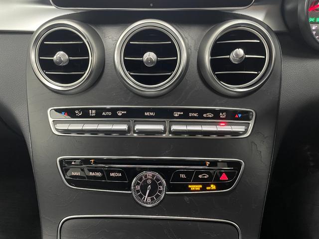 Ｃクラス Ｃ２２０ｄアバンギャルド　ＡＭＧライン　黒本革　レーダーＰ　キーレスＧＯ　純正ナビ　地デジ　Ｂカメラ　シートヒーター　ＰＴＳ　ＬＥＤライト　ＨＵＤ　　ＥＴＣ　Ｂｌｕｅｔｏｏｔｈ　１８ＡＷ（28枚目）