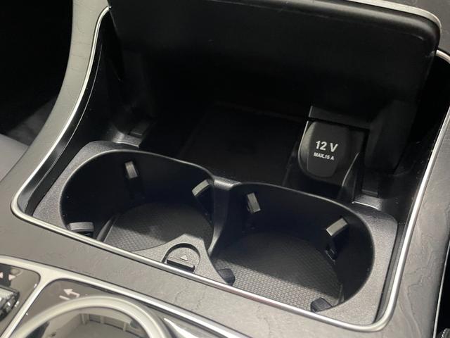 Ｃクラス Ｃ２２０ｄアバンギャルド　ＡＭＧライン　黒本革　レーダーＰ　キーレスＧＯ　純正ナビ　地デジ　Ｂカメラ　シートヒーター　ＰＴＳ　ＬＥＤライト　ＨＵＤ　　ＥＴＣ　Ｂｌｕｅｔｏｏｔｈ　１８ＡＷ（30枚目）