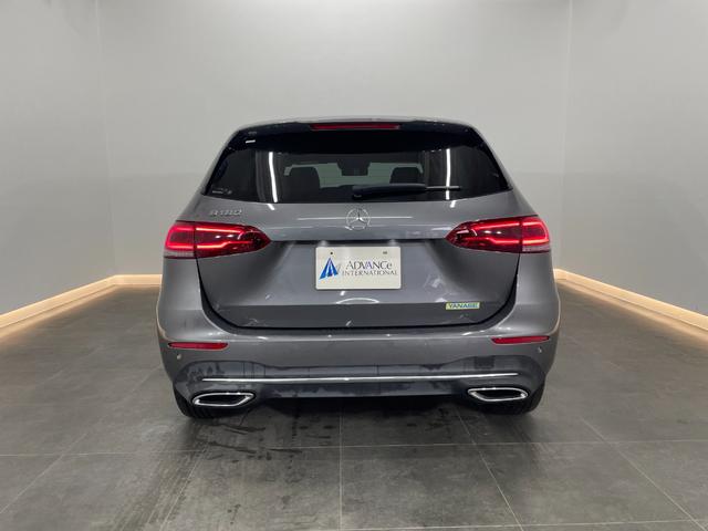 Bクラス B180 レーダーP  キーレスGO 純正ナビ 地デジ ETC Bカメラ ハーフレザー メモリ付きパワーシート シートヒーター  LEDライト Bluetooth PTS  禁煙車 17AW(20枚目)