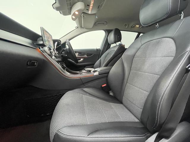Ｃクラスステーションワゴン Ｃ２００ステーションワゴン　アバンギャルド　レーダーＰ　キーレスＧＯ　純正ナビ　地デジ　Ｂカメラ　ハーフレザー　シートヒーター　ＰＴＳ　電動リアゲート　ＬＥＤライト　ＥＴＣ　Ｂｌｕｅｔｏｏｔｈ　１７ＡＷ（14枚目）