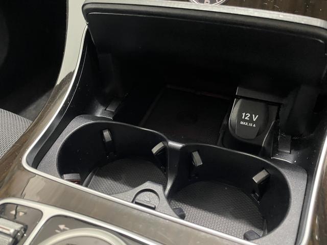 Ｃクラスステーションワゴン Ｃ２００ステーションワゴン　アバンギャルド　レーダーＰ　キーレスＧＯ　純正ナビ　地デジ　Ｂカメラ　ハーフレザー　シートヒーター　ＰＴＳ　電動リアゲート　ＬＥＤライト　ＥＴＣ　Ｂｌｕｅｔｏｏｔｈ　１７ＡＷ（27枚目）