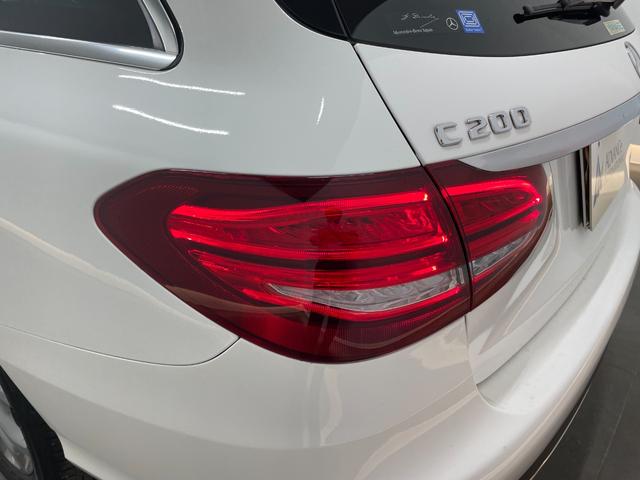 Ｃクラスステーションワゴン Ｃ２００ステーションワゴン　アバンギャルド　レーダーＰ　キーレスＧＯ　純正ナビ　地デジ　Ｂカメラ　ハーフレザー　シートヒーター　ＰＴＳ　電動リアゲート　ＬＥＤライト　ＥＴＣ　Ｂｌｕｅｔｏｏｔｈ　１７ＡＷ（38枚目）