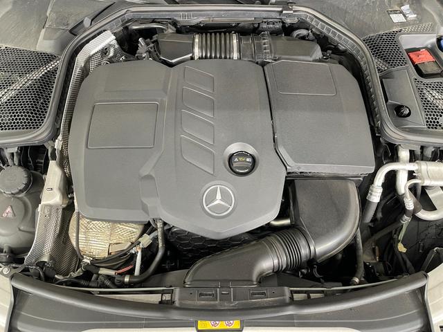 Ｃクラスステーションワゴン Ｃ２２０ｄ　ステーションワゴンローレウスエディション　レザーＥＸ　純正ナビ　地デジ　３６０カメラ　レッドレザー　シートヒーター　シートクーラー　パワーシート　ＬＥＤライト　ＤＳＲＣ　ＨＵＤ　ブルメスター　リアゲート　カープレイ　アンドロイドオート（20枚目）