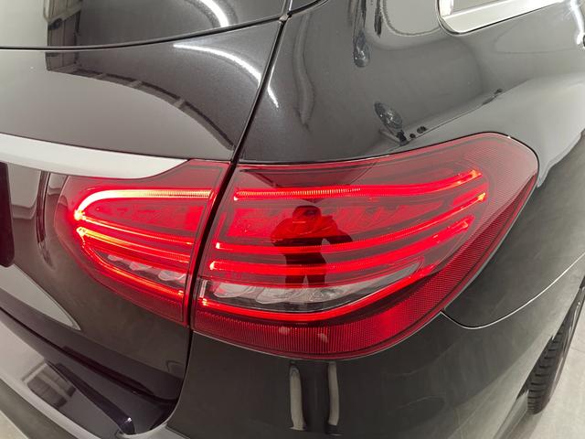 Ｃクラスステーションワゴン Ｃ２２０ｄ　ステーションワゴンローレウスエディション　レザーＥＸ　純正ナビ　地デジ　３６０カメラ　レッドレザー　シートヒーター　シートクーラー　パワーシート　ＬＥＤライト　ＤＳＲＣ　ＨＵＤ　ブルメスター　リアゲート　カープレイ　アンドロイドオート（34枚目）