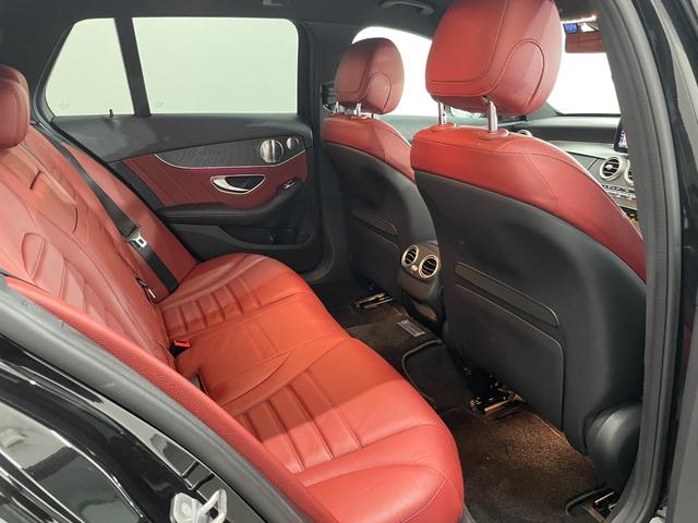 Ｃクラスステーションワゴン Ｃ２２０ｄ　ステーションワゴンローレウスエディション　レザーＥＸ　純正ナビ　地デジ　３６０カメラ　レッドレザー　シートヒーター　シートクーラー　パワーシート　ＬＥＤライト　ＤＳＲＣ　ＨＵＤ　ブルメスター　リアゲート　カープレイ　アンドロイドオート（52枚目）