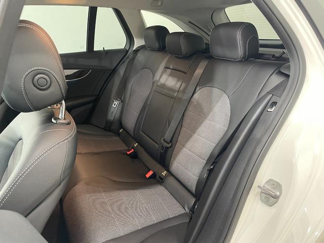 Cクラスステーションワゴン C200ステーションワゴン アバンギャルド レーダーP 純正ナビ 地デジ Bカメラ ハーフレザー シートヒーター D席パワーシート パドルシフト LED DSRC Bluetooth PTS キーレスGO 禁煙車 純正17AW(12枚目)