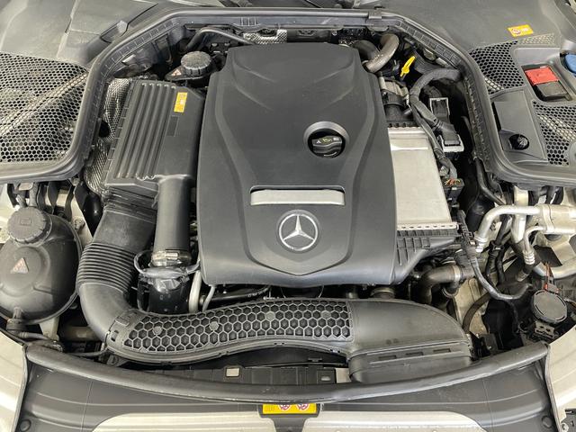 Cクラスステーションワゴン C200ステーションワゴン アバンギャルド レーダーP 純正ナビ 地デジ Bカメラ ハーフレザー シートヒーター D席パワーシート パドルシフト LED DSRC Bluetooth PTS キーレスGO 禁煙車 純正17AW(19枚目)