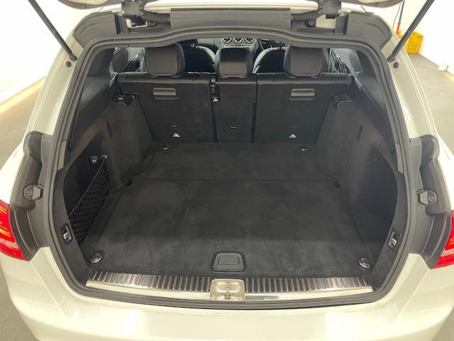 Cクラスステーションワゴン C220d ステーションワゴン スポーツ レーダーP 純正ナビ 地デジ Bカメラ レザーシート シートヒーター D席パワーシート パドルシフト LED DSRC Bluetooth PTS 電動リアゲート キーレスGO 禁煙車 純正18AW(20枚目)