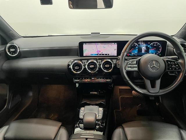 Aクラス A180 スタイル レーダーP 純正ナビ 地デジ Bカメラ ハーフレザー シートヒーター パワーシート パドルシフト LED DSRC Bluetooth PTS ドラレコ キーレスGO 禁煙車 純正16AW(9枚目)