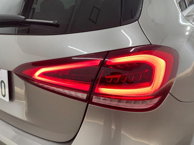 Aクラス A180 スタイル レーダーP 純正ナビ 地デジ Bカメラ ハーフレザー シートヒーター パワーシート パドルシフト LED DSRC Bluetooth PTS ドラレコ キーレスGO 禁煙車 純正16AW(35枚目)