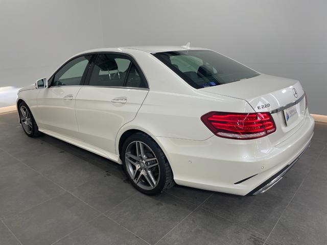 Ｅクラス Ｅ２２０ブルーテック　アバンギャルド　ＡＭＧスポーツＰ　レーダーＰ　純正ナビ　地デジ　３６０カメラ　ハーフレザー　シートヒーター　パワーシート　ＬＥＤ　ＤＳＲＣ　Ｂｌｕｅｔｏｏｔｈ　ＰＴＳ　ドラレコ　キーレスＧＯ　禁煙車　純正１８ＡＷ（24枚目）