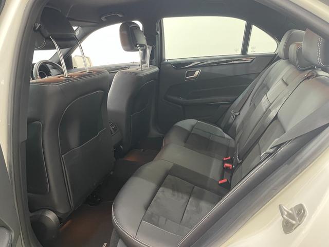 Ｅクラス Ｅ２２０ブルーテック　アバンギャルド　ＡＭＧスポーツＰ　レーダーＰ　純正ナビ　地デジ　３６０カメラ　ハーフレザー　シートヒーター　パワーシート　ＬＥＤ　ＤＳＲＣ　Ｂｌｕｅｔｏｏｔｈ　ＰＴＳ　ドラレコ　キーレスＧＯ　禁煙車　純正１８ＡＷ（49枚目）