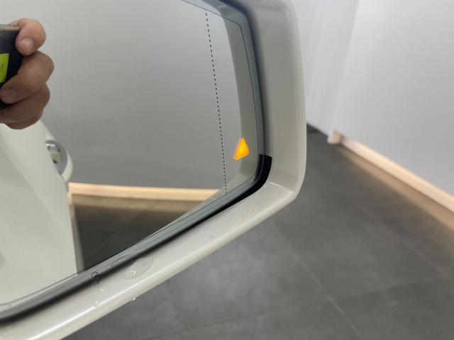 Ｅクラス Ｅ２２０ブルーテック　アバンギャルド　ＡＭＧスポーツＰ　レーダーＰ　純正ナビ　地デジ　３６０カメラ　ハーフレザー　シートヒーター　パワーシート　ＬＥＤ　ＤＳＲＣ　Ｂｌｕｅｔｏｏｔｈ　ＰＴＳ　ドラレコ　キーレスＧＯ　禁煙車　純正１８ＡＷ（64枚目）