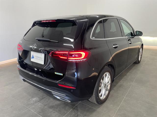 Ｂクラス Ｂ１８０　ワンオーナー　レーダーＰ　純正ナビ　地デジ　Ｂカメラ　ハーフレザー　シートヒーター　パワーシート　ＬＥＤ　ＤＳＲＣ　Ｂｌｕｅｔｏｏｔｈ　ＰＴＳ　ドラレコ　電動リアゲート　キーレスＧＯ　禁煙車　１７ＡＷ（25枚目）