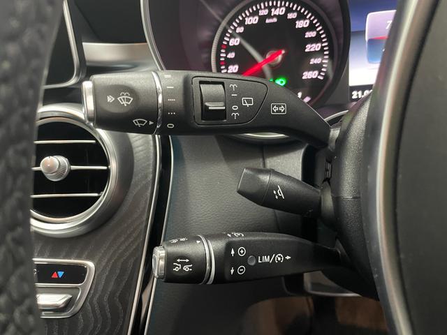 Ｃクラスステーションワゴン Ｃ２２０ｄ　ステーションワゴン　スポーツ　レーダーＰ　純正ナビ　地デジ　Ｂカメラ　レザーシート　シートヒーター　Ｄ席パワーシート　パドルシフト　ＬＥＤ　ＤＳＲＣ　Ｂｌｕｅｔｏｏｔｈ　ＰＴＳ　電動リアゲート　キーレスＧＯ　禁煙車　１８ＡＷ（19枚目）