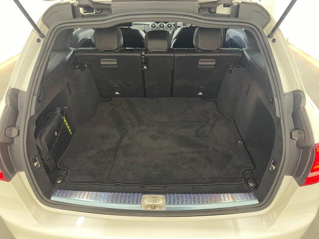 Ｃクラスステーションワゴン Ｃ２２０ｄ　ステーションワゴン　スポーツ　レーダーＰ　純正ナビ　地デジ　Ｂカメラ　レザーシート　シートヒーター　Ｄ席パワーシート　パドルシフト　ＬＥＤ　ＤＳＲＣ　Ｂｌｕｅｔｏｏｔｈ　ＰＴＳ　電動リアゲート　キーレスＧＯ　禁煙車　１８ＡＷ（20枚目）