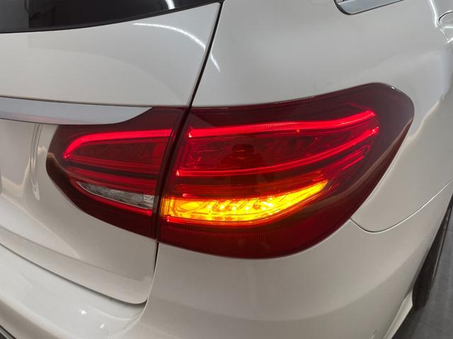 Ｃクラスステーションワゴン Ｃ２２０ｄ　ステーションワゴン　スポーツ　レーダーＰ　純正ナビ　地デジ　Ｂカメラ　レザーシート　シートヒーター　Ｄ席パワーシート　パドルシフト　ＬＥＤ　ＤＳＲＣ　Ｂｌｕｅｔｏｏｔｈ　ＰＴＳ　電動リアゲート　キーレスＧＯ　禁煙車　１８ＡＷ（39枚目）