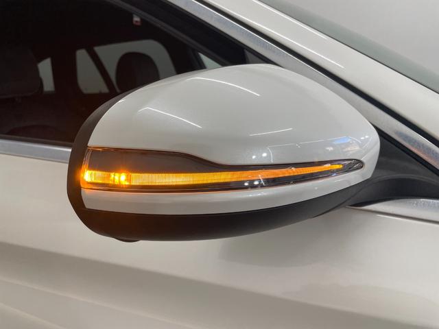 Ｃクラスステーションワゴン Ｃ２２０ｄ　ステーションワゴン　スポーツ　レーダーＰ　純正ナビ　地デジ　Ｂカメラ　レザーシート　シートヒーター　Ｄ席パワーシート　パドルシフト　ＬＥＤ　ＤＳＲＣ　Ｂｌｕｅｔｏｏｔｈ　ＰＴＳ　電動リアゲート　キーレスＧＯ　禁煙車　１８ＡＷ（42枚目）