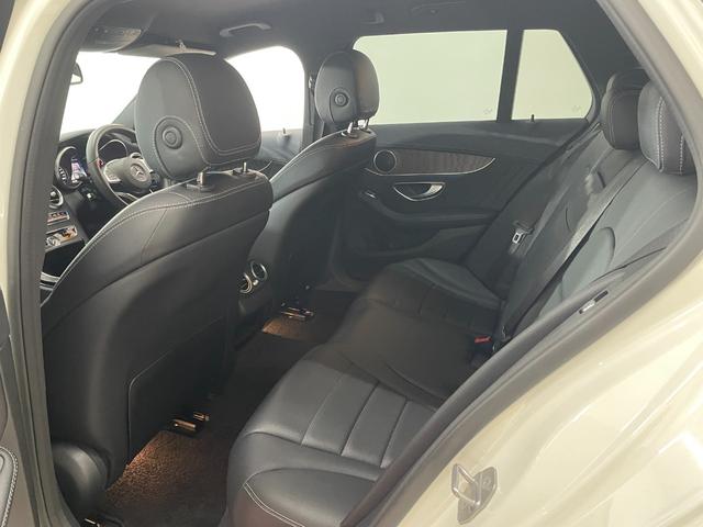 Ｃクラスステーションワゴン Ｃ２２０ｄ　ステーションワゴン　スポーツ　レーダーＰ　純正ナビ　地デジ　Ｂカメラ　レザーシート　シートヒーター　Ｄ席パワーシート　パドルシフト　ＬＥＤ　ＤＳＲＣ　Ｂｌｕｅｔｏｏｔｈ　ＰＴＳ　電動リアゲート　キーレスＧＯ　禁煙車　１８ＡＷ（52枚目）