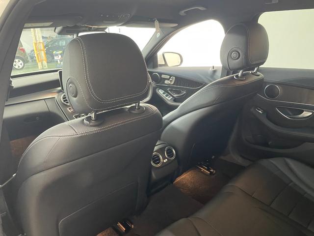 Ｃクラスステーションワゴン Ｃ２２０ｄ　ステーションワゴン　スポーツ　レーダーＰ　純正ナビ　地デジ　Ｂカメラ　レザーシート　シートヒーター　Ｄ席パワーシート　パドルシフト　ＬＥＤ　ＤＳＲＣ　Ｂｌｕｅｔｏｏｔｈ　ＰＴＳ　電動リアゲート　キーレスＧＯ　禁煙車　１８ＡＷ（54枚目）