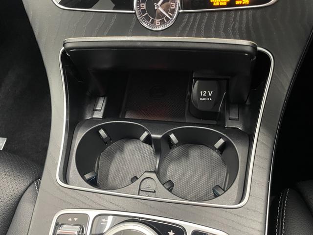 Ｃクラスステーションワゴン Ｃ２２０ｄ　ステーションワゴン　スポーツ　レーダーＰ　純正ナビ　地デジ　Ｂカメラ　レザーシート　シートヒーター　Ｄ席パワーシート　パドルシフト　ＬＥＤ　ＤＳＲＣ　Ｂｌｕｅｔｏｏｔｈ　ＰＴＳ　電動リアゲート　キーレスＧＯ　禁煙車　１８ＡＷ（57枚目）