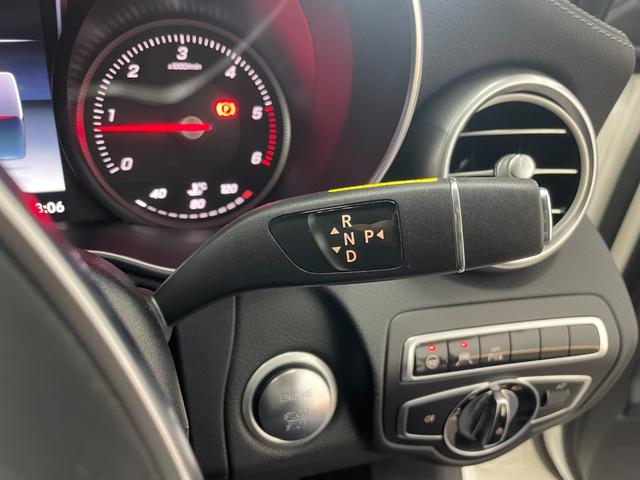 Ｃクラスステーションワゴン Ｃ２２０ｄ　ステーションワゴン　スポーツ　レーダーＰ　純正ナビ　地デジ　Ｂカメラ　レザーシート　シートヒーター　Ｄ席パワーシート　パドルシフト　ＬＥＤ　ＤＳＲＣ　Ｂｌｕｅｔｏｏｔｈ　ＰＴＳ　電動リアゲート　キーレスＧＯ　禁煙車　１８ＡＷ（62枚目）