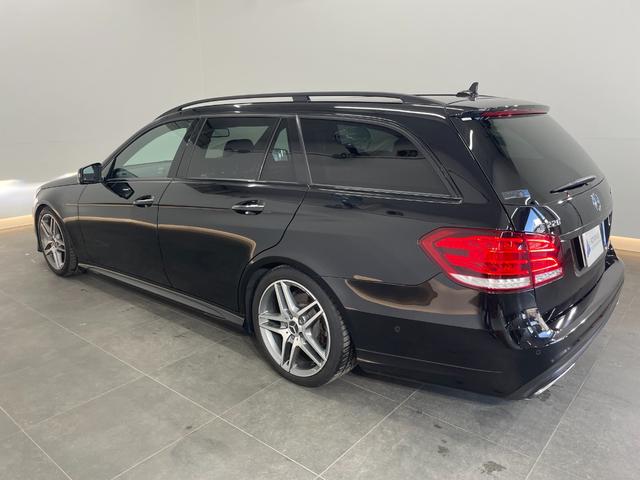 Ｅクラスステーションワゴン Ｅ２２０ブルーテック　ステーションワゴン　アバンＧ　ＡＭＧスポーツＰ　レーダーＰ　純正ナビ　３６０カメラ　ハーフレザー　シートヒーター　パワーシート　ＬＥＤ　ＤＳＲＣ　Ｂｌｕｅｔｏｏｔｈ　ドラレコ　ＰＴＳ　電動リアゲート　キーレスＧＯ　禁煙車　１８ＡＷ（25枚目）