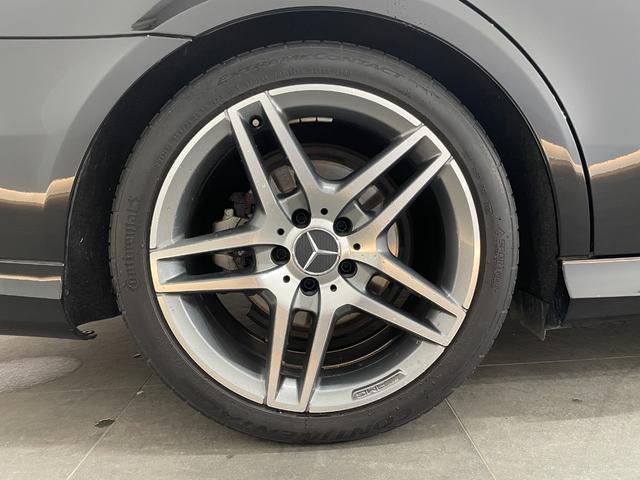 Ｅクラスステーションワゴン Ｅ２２０ブルーテック　ステーションワゴン　アバンＧ　ＡＭＧスポーツＰ　レーダーＰ　純正ナビ　３６０カメラ　ハーフレザー　シートヒーター　パワーシート　ＬＥＤ　ＤＳＲＣ　Ｂｌｕｅｔｏｏｔｈ　ドラレコ　ＰＴＳ　電動リアゲート　キーレスＧＯ　禁煙車　１８ＡＷ（44枚目）