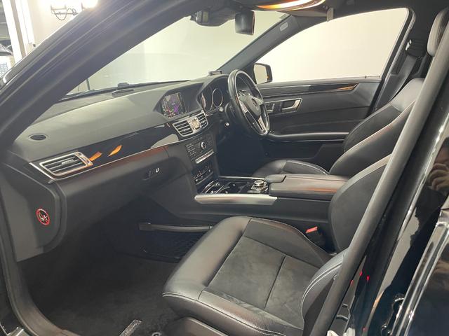 Ｅクラスステーションワゴン Ｅ２２０ブルーテック　ステーションワゴン　アバンＧ　ＡＭＧスポーツＰ　レーダーＰ　純正ナビ　３６０カメラ　ハーフレザー　シートヒーター　パワーシート　ＬＥＤ　ＤＳＲＣ　Ｂｌｕｅｔｏｏｔｈ　ドラレコ　ＰＴＳ　電動リアゲート　キーレスＧＯ　禁煙車　１８ＡＷ（49枚目）