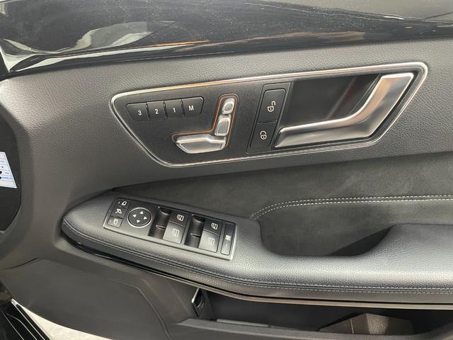 Ｅクラスステーションワゴン Ｅ２２０ブルーテック　ステーションワゴン　アバンＧ　ＡＭＧスポーツＰ　レーダーＰ　純正ナビ　３６０カメラ　ハーフレザー　シートヒーター　パワーシート　ＬＥＤ　ＤＳＲＣ　Ｂｌｕｅｔｏｏｔｈ　ドラレコ　ＰＴＳ　電動リアゲート　キーレスＧＯ　禁煙車　１８ＡＷ（56枚目）