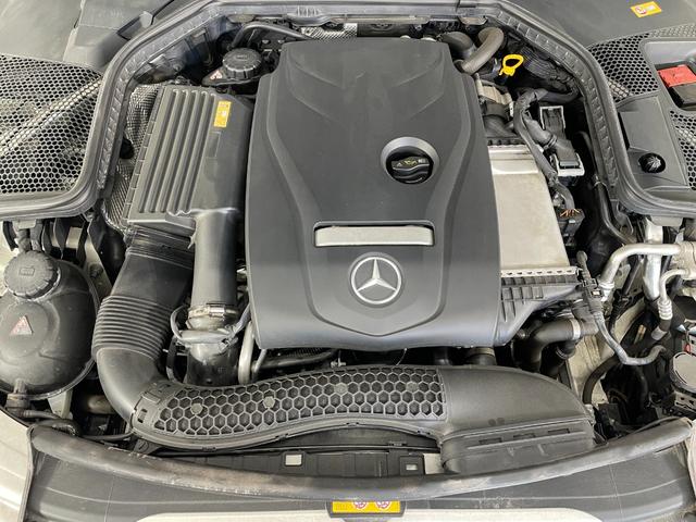 Ｃクラスステーションワゴン Ｃ２００　ステーションワゴン　スポーツ　レーダーＰ　純正ナビ　地デジ　Ｂカメラ　レザーシート　シートヒーター　Ｄ席パワーシート　ＬＥＤ　ＤＳＲＣ　Ｂｌｕｅｔｏｏｔｈ　ＰＴＳ　ＨＵＤ　電動リアゲート　キーレスＧＯ　禁煙車　１８ＡＷ（21枚目）