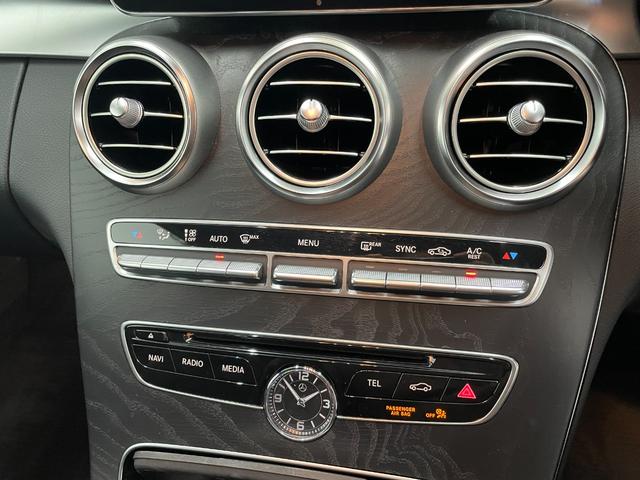 Ｃクラスステーションワゴン Ｃ２００　ステーションワゴン　スポーツ　レーダーＰ　純正ナビ　地デジ　Ｂカメラ　レザーシート　シートヒーター　Ｄ席パワーシート　ＬＥＤ　ＤＳＲＣ　Ｂｌｕｅｔｏｏｔｈ　ＰＴＳ　ＨＵＤ　電動リアゲート　キーレスＧＯ　禁煙車　１８ＡＷ（56枚目）