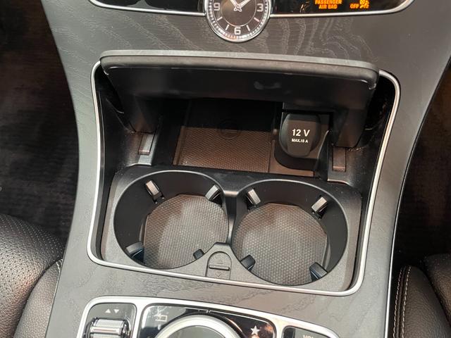 Ｃクラスステーションワゴン Ｃ２００　ステーションワゴン　スポーツ　レーダーＰ　純正ナビ　地デジ　Ｂカメラ　レザーシート　シートヒーター　Ｄ席パワーシート　ＬＥＤ　ＤＳＲＣ　Ｂｌｕｅｔｏｏｔｈ　ＰＴＳ　ＨＵＤ　電動リアゲート　キーレスＧＯ　禁煙車　１８ＡＷ（57枚目）