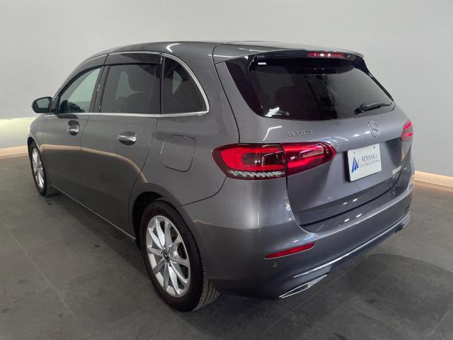 Ｂクラス Ｂ１８０　１オーナー　レーダーＰ　純正ナビ　地デジ　Ｂカメラ　ハーフレザー　シートヒーター　パワーシート　ＬＥＤ　ＤＳＲＣ　Ｂｌｕｅｔｏｏｔｈ　ＰＴＳ　ドラレコ　電動リアゲート　キーレスＧＯ　禁煙車　１７ＡＷ（24枚目）