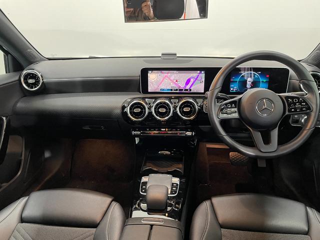 Aクラス A180 1オーナー レーダーP 純正ナビ 地デジ Bカメラ ハーフレザー パドルシフト LED DSRC Bluetooth ドラレコ 禁煙車 16AW(10枚目)