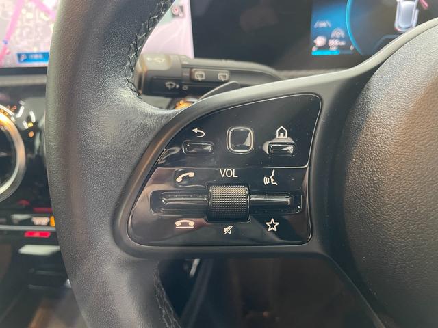 Aクラス A180 1オーナー レーダーP 純正ナビ 地デジ Bカメラ ハーフレザー パドルシフト LED DSRC Bluetooth ドラレコ 禁煙車 16AW(57枚目)