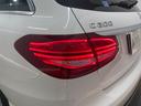 Ｃ２００ステーションワゴン　アバンギャルド　レーダーＰ　キーレスＧＯ　純正ナビ　地デジ　Ｂカメラ　ハーフレザー　シートヒーター　ＰＴＳ　電動リアゲート　ＬＥＤライト　ＥＴＣ　Ｂｌｕｅｔｏｏｔｈ　１７ＡＷ（39枚目）