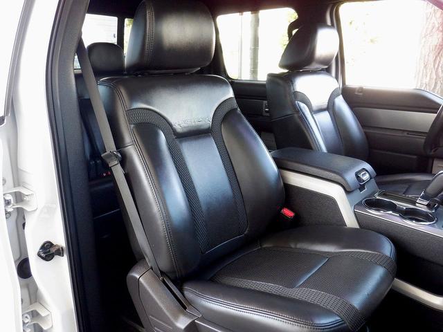 SVT ラプター スーパークルーキャブ 4WD 新車並行車 FOXショック ワンオフマフラー 純正17インチアルミ 専用レザーシート サンルーフ ヒルアシストモード付 V8 6200cc 411馬力エンジン(12枚目)