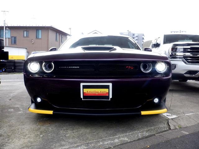 ダッジ・チャレンジャー Ｒ／Ｔ　プラス　新車並行車　Ｖ８　５．７Ｌ　ＨＥＭＩエンジン　８速ＡＴ　パフォーマンスハンドリング　パドルシフト　レザーシート　ハーマンカードンオーディオ　アップルカープレイ　Ｂｌｕｅｔｏｏｔｈ　バックカメラ（10枚目）