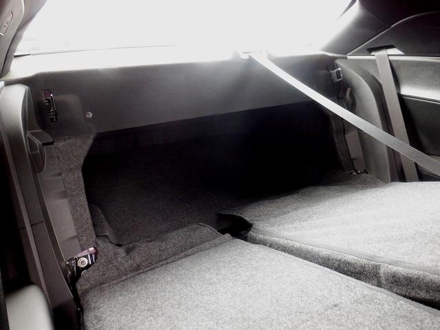 ダッジ・チャレンジャー Ｒ／Ｔ　プラス　新車並行車　Ｖ８　５．７Ｌ　ＨＥＭＩエンジン　８速ＡＴ　パフォーマンスハンドリング　パドルシフト　レザーシート　ハーマンカードンオーディオ　アップルカープレイ　Ｂｌｕｅｔｏｏｔｈ　バックカメラ（15枚目）