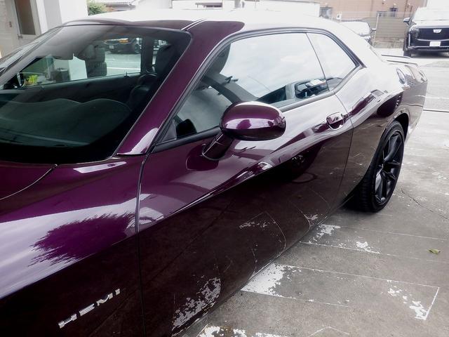 ダッジ・チャレンジャー Ｒ／Ｔ　プラス　新車並行車　Ｖ８　５．７Ｌ　ＨＥＭＩエンジン　８速ＡＴ　パフォーマンスハンドリング　パドルシフト　レザーシート　ハーマンカードンオーディオ　アップルカープレイ　Ｂｌｕｅｔｏｏｔｈ　バックカメラ（37枚目）