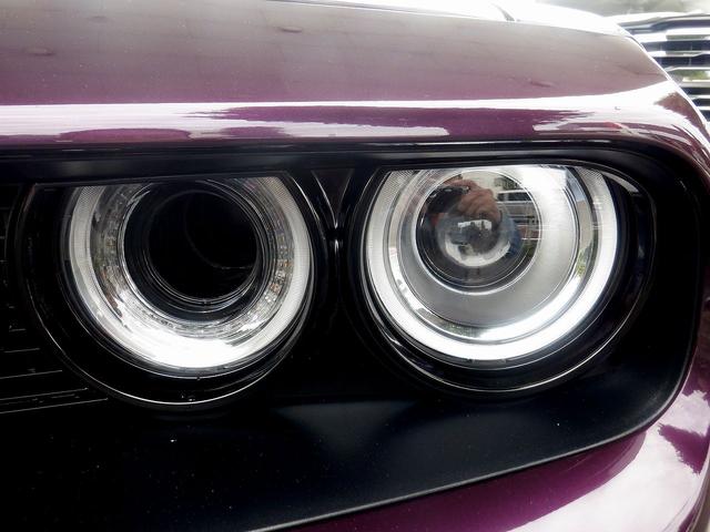 ダッジ・チャレンジャー Ｒ／Ｔ　プラス　新車並行車　Ｖ８　５．７Ｌ　ＨＥＭＩエンジン　８速ＡＴ　パフォーマンスハンドリング　パドルシフト　レザーシート　ハーマンカードンオーディオ　アップルカープレイ　Ｂｌｕｅｔｏｏｔｈ　バックカメラ（52枚目）