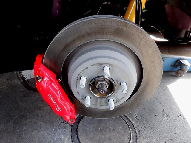 ダッジ・チャレンジャー Ｒ／Ｔ　プラス　新車並行車　Ｖ８　５．７Ｌ　ＨＥＭＩエンジン　８速ＡＴ　パフォーマンスハンドリング　パドルシフト　レザーシート　ハーマンカードンオーディオ　アップルカープレイ　Ｂｌｕｅｔｏｏｔｈ　バックカメラ（63枚目）