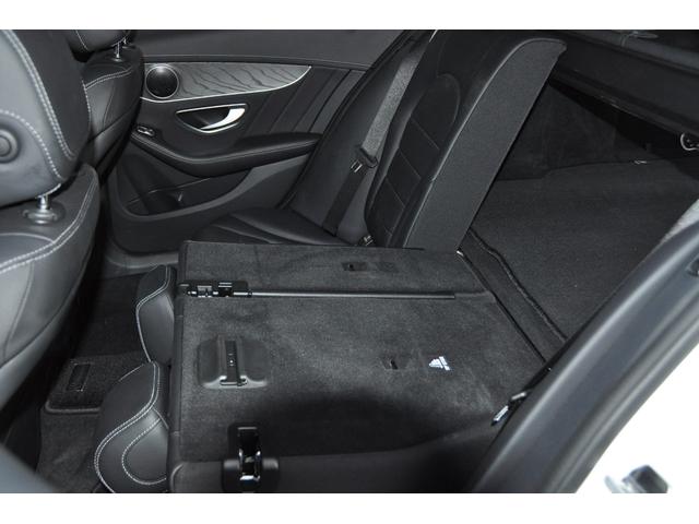 Ｃクラスステーションワゴン Ｃ２００　ステーションワゴン　スポーツ　レーダーセーフティーパッケージ・ヘッドアップディスプレイ・運転席メモリー付パワーシート・キーレスゴー・１オーナー・禁煙車・電動リアゲート・バックカメラ（33枚目）