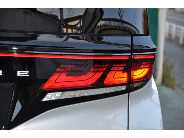 ヴェルファイアハイブリッド Ｚ　プレミア　Ｅ－ＦＯＵＲ・モデリスタエアロ・ムーンルーフ・ユニバーサルステップ・１３．２後席ディスプレイ・デジタルインナーミラー・サイドエンブレムイルミネーション・１オーナー・禁煙車・保証書（26枚目）