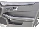 Ｅ２５０　アバンギャルド　ＡＭＧスポーツパッケージ　パノラミックスライディングルーフ　レーダーセーフティーパッケージ　ブラインドスポット　ブラックレザー（前席　後席シートヒーター付）キーレスゴー　禁煙車（23枚目）