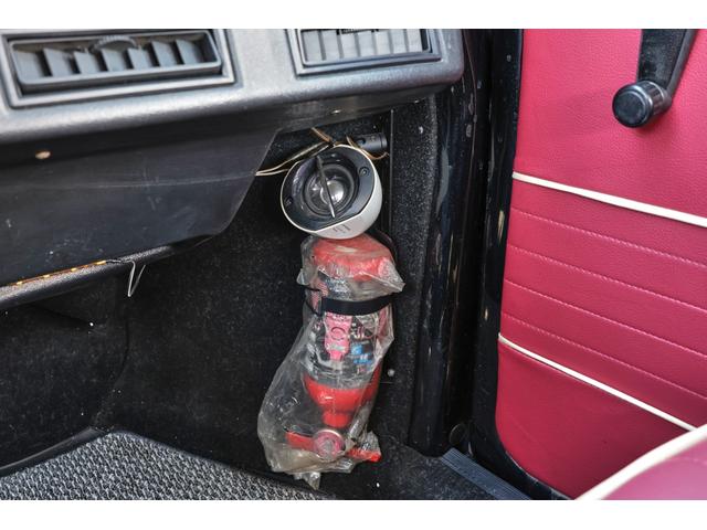 VOLKSWAGEN BEETLE 1600