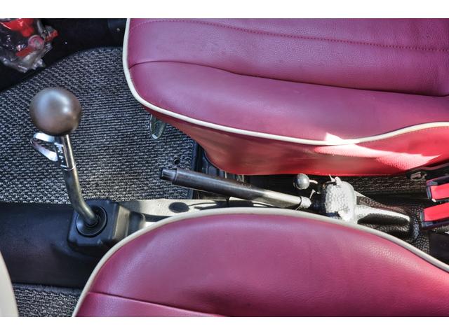 VOLKSWAGEN BEETLE 1600